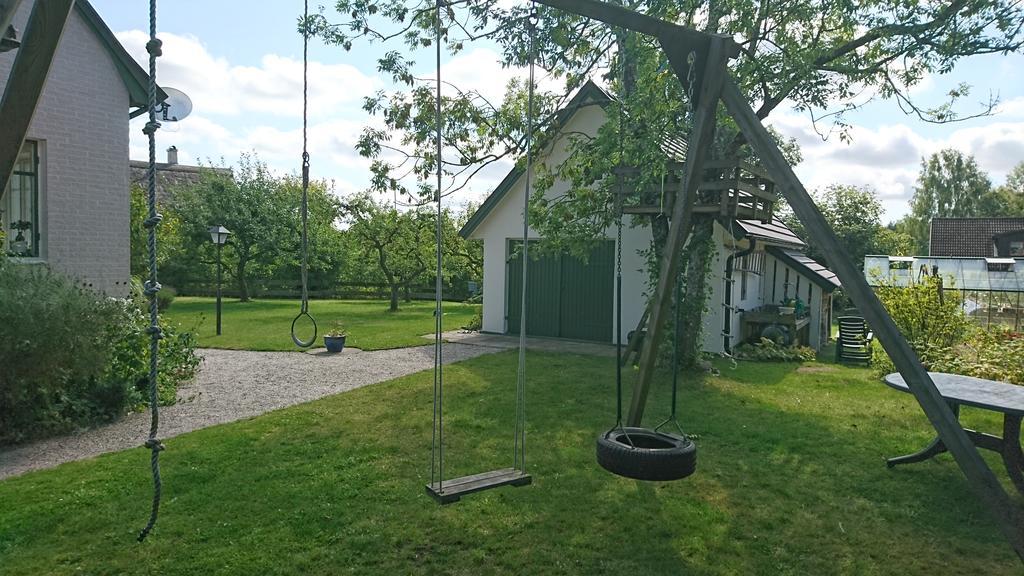 Hotel Lillan Torna Hallestad Exterior foto